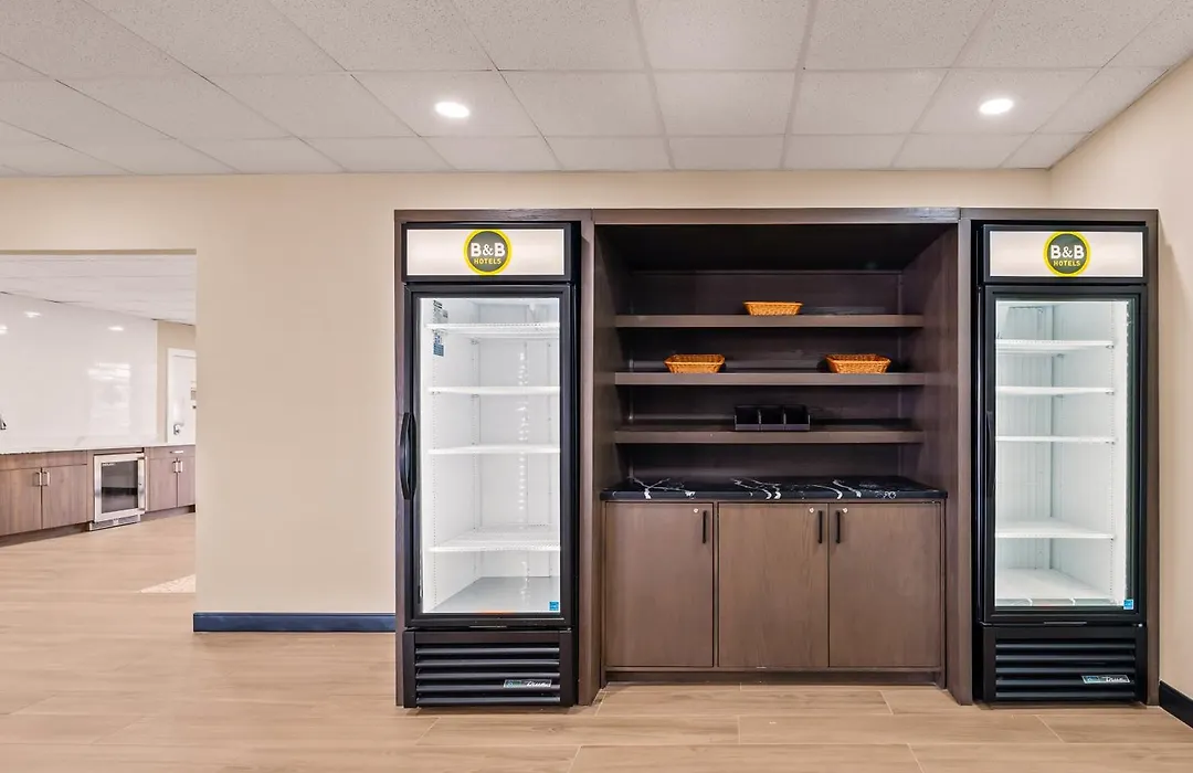 B&B Hotel Jacksonville Airport - Newly Renovated!-1